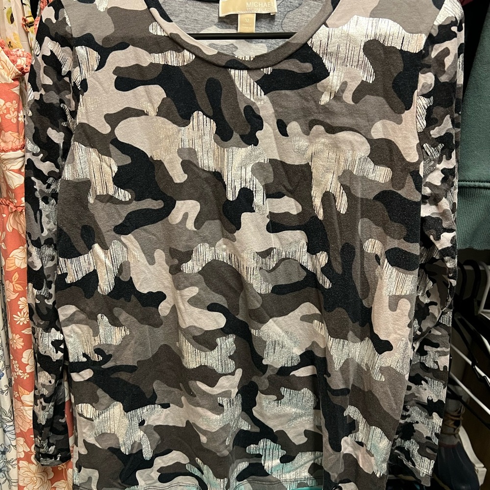 Michael Kors long sleeve shirt